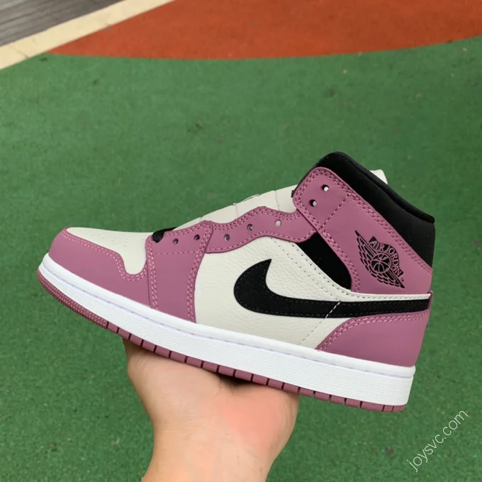 Air Jordan 1 Mid 