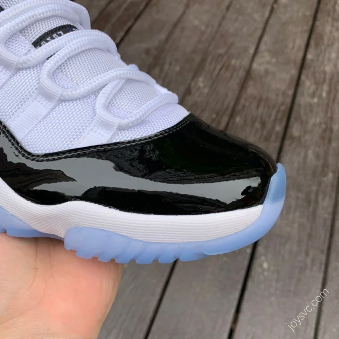 Air Jordan 11 Low 