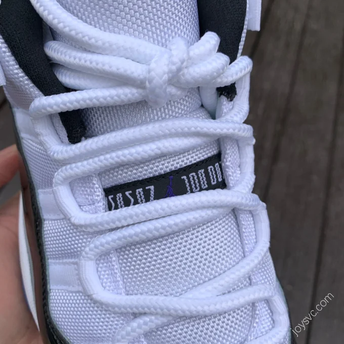 Air Jordan 11 Low 