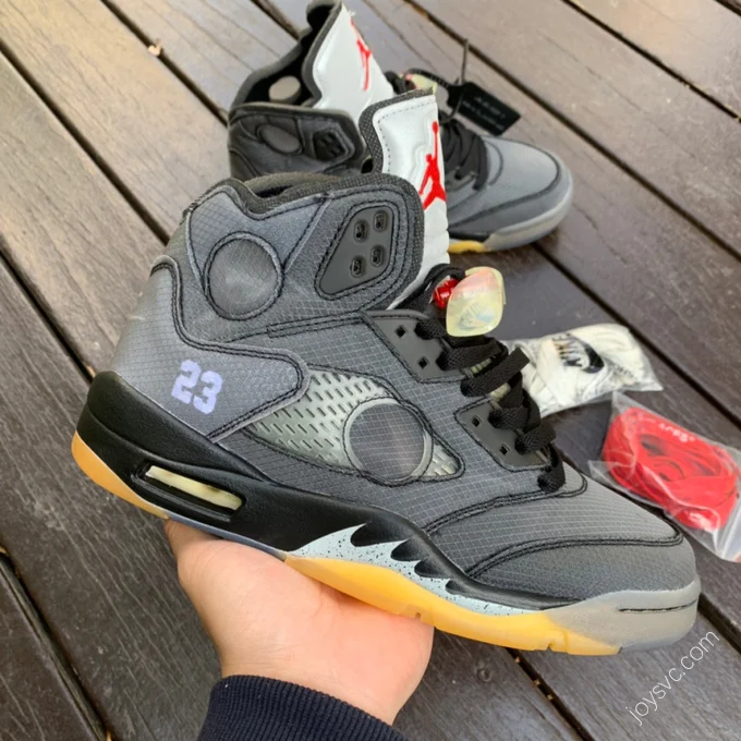 Off-White x Air Jordan 5 