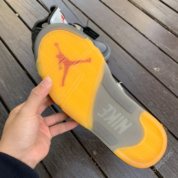 Off-White x Air Jordan 5 