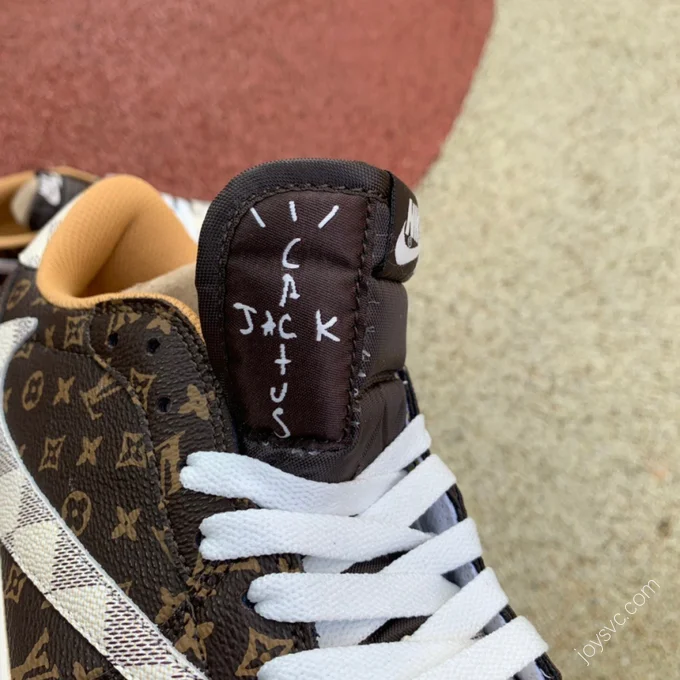 Travis Scott x Nike Air Jordan 1 Low Brown Sneakers DM7866-116