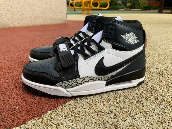 Air Jordan Legacy 312 Obsidian Sneaker DO7441-401