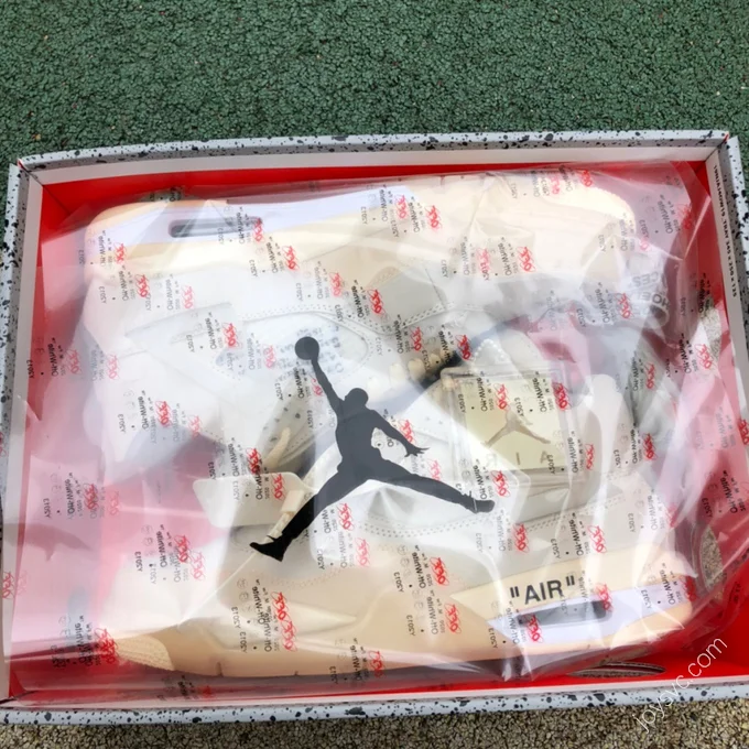 Air Jordan 4 Off-White 