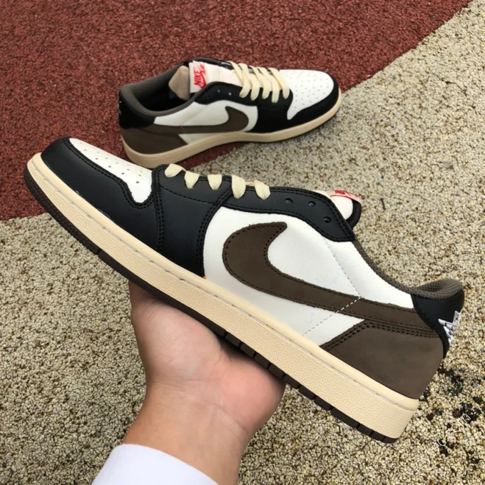 Travis Scott x Air Jordan 1 Low Mocha DM7866-151