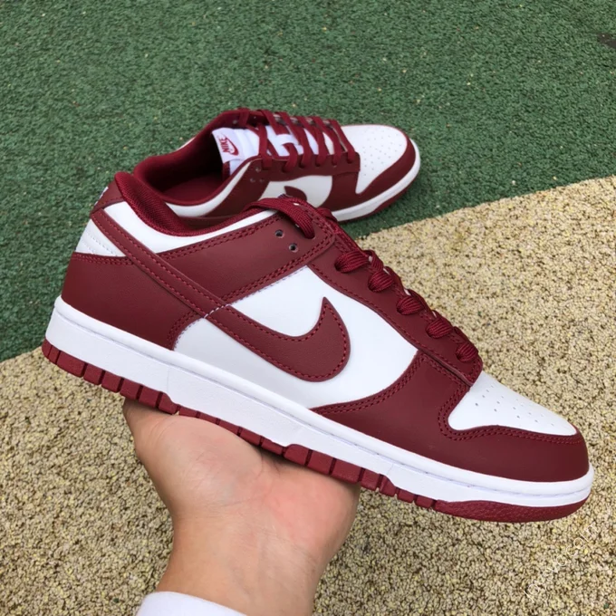 Nike Dunk Low Retro 