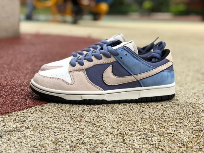 Katsuhiro Otomo x Nike Dunk Low Grey Blue LF0039-014