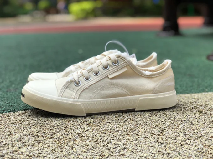 Balenciaga Paris Beige