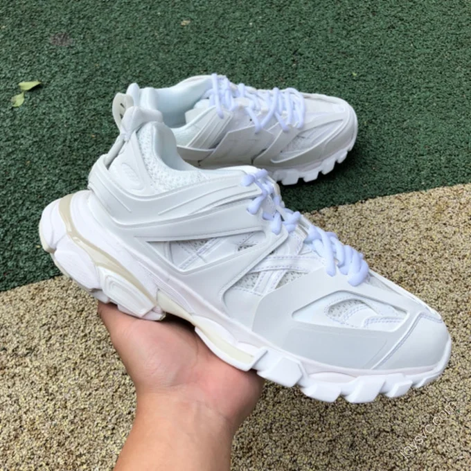 Balenciaga Triple S White