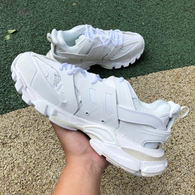 Balenciaga Triple S White