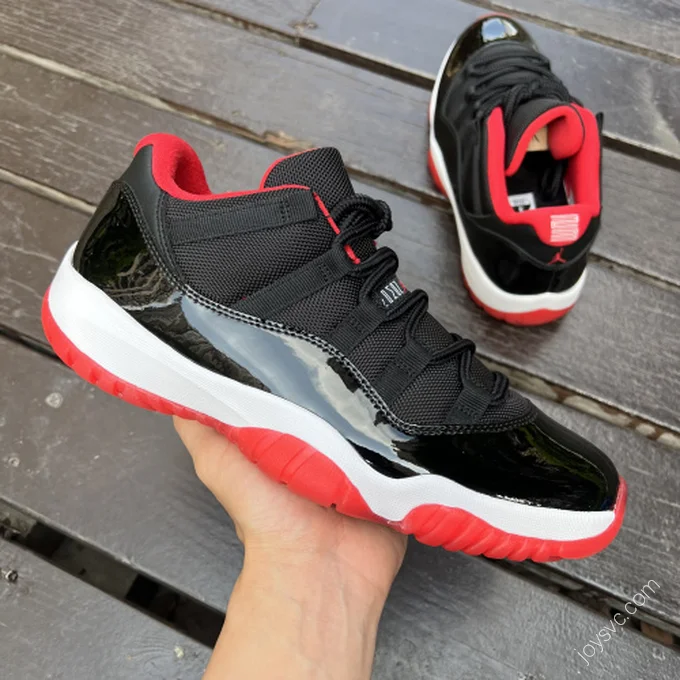 Air Jordan 11 Low 