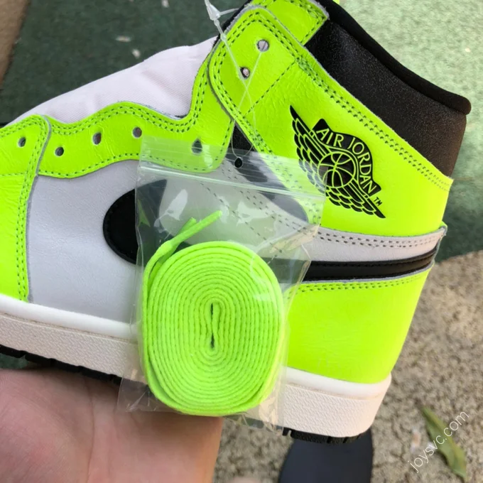 Air Jordan 1 High OG Volt High-Top Sneaker 555088-702