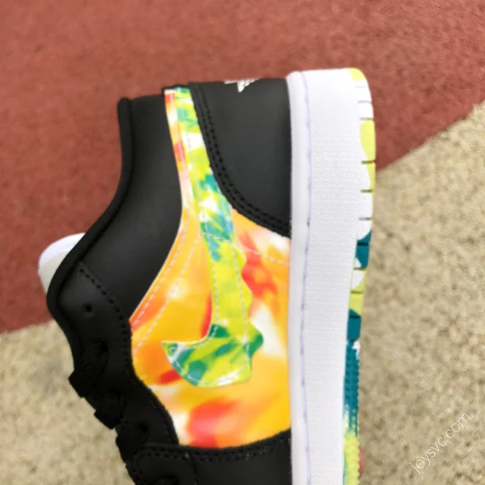 Air Jordan 1 Low Tie-Dye Women's Low-Top Sneaker DJ6252-038