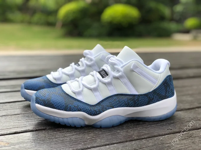 Air Jordan 11 Low 