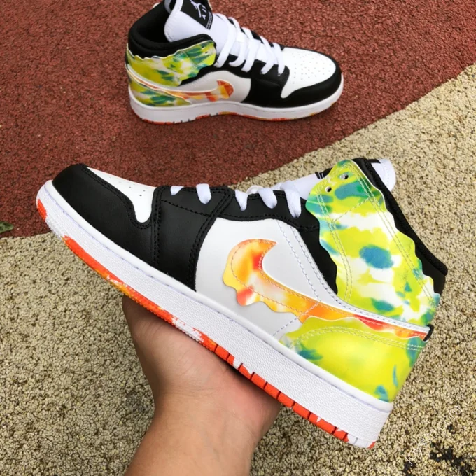 Air Jordan 1 Mid 
