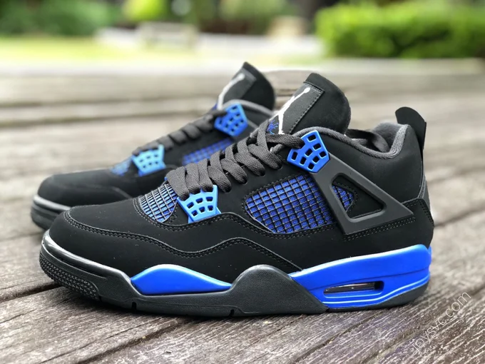 Air Jordan 4 Retro 