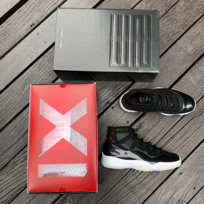 Air Jordan 11 Retro 