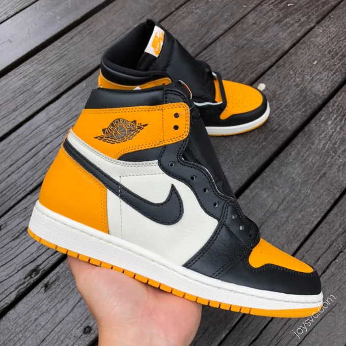 Air Jordan 1 High OG Yellow Toe 555088-711