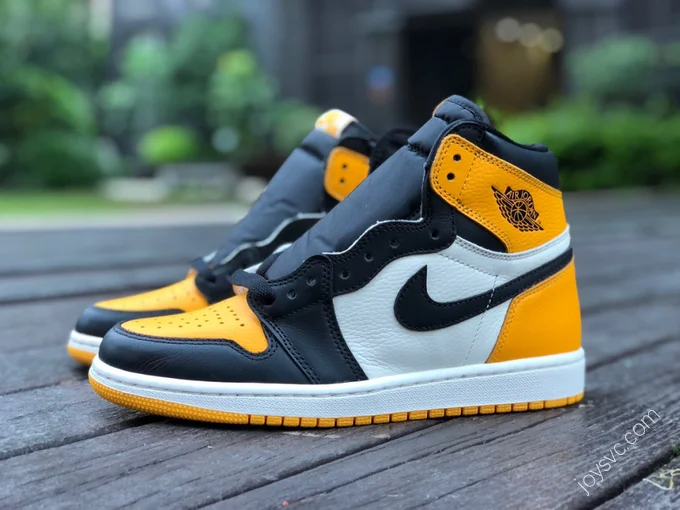 Air Jordan 1 High OG Yellow Toe 555088-711