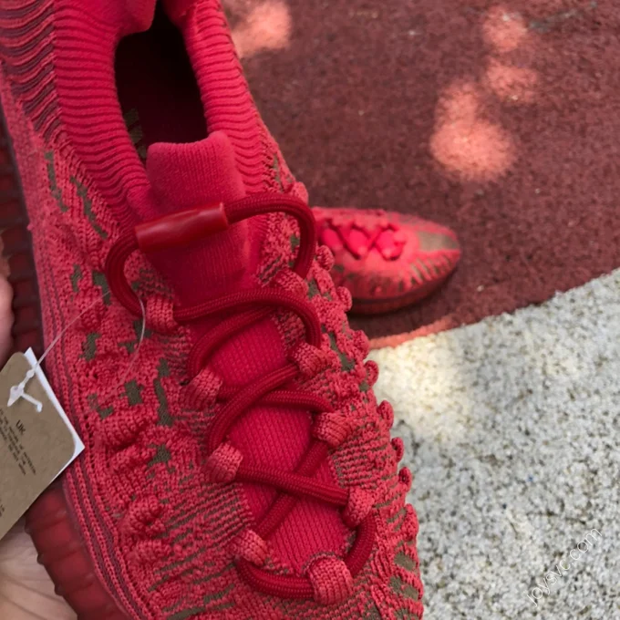 Adidas Yeezy 350 V2 CMPCT Red GW6945