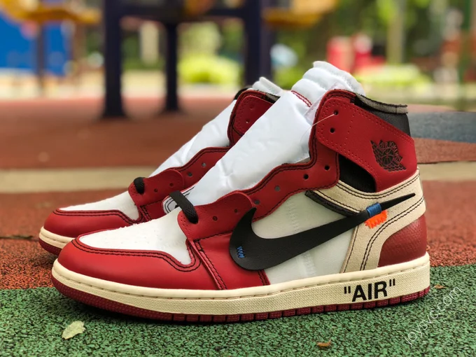 Air Jordan 1 x OFF-WHITE Chicago Sneakers AA3834-101