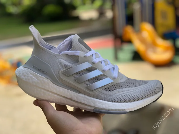 Adidas Ultraboost 21 Grey