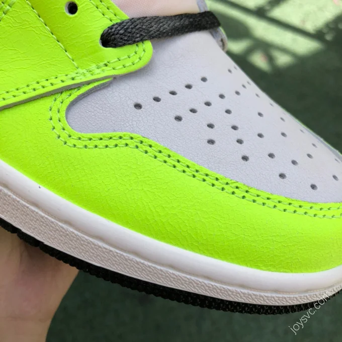 Air Jordan 1 High OG Volt High-Top Sneaker 555088-702