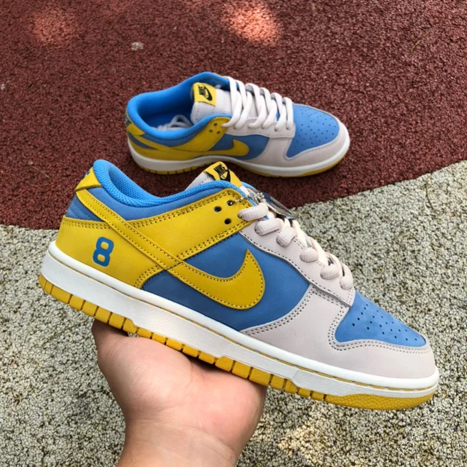 Nike SB Dunk Low 