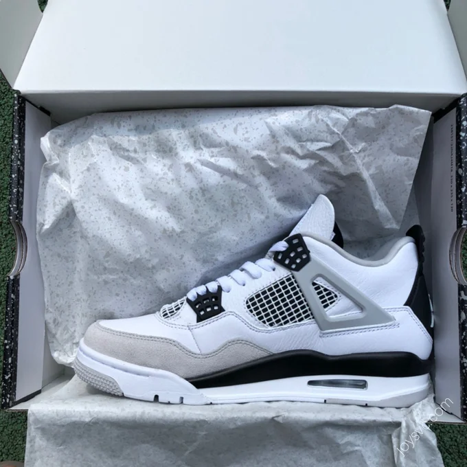 Air Jordan 4 Retro 