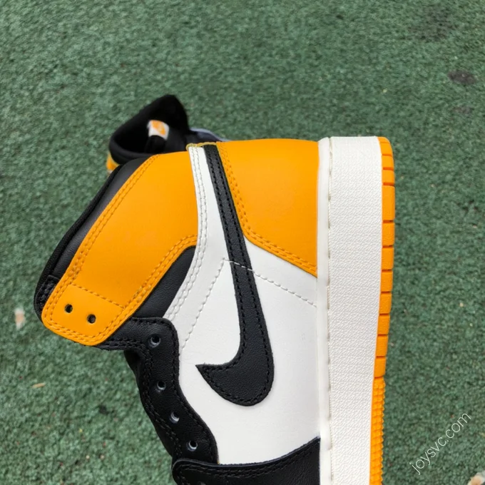 Air Jordan 1 High OG Yellow Toe 575441-711