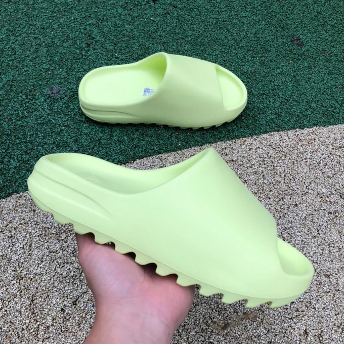 Adidas Yeezy Green HQ6447