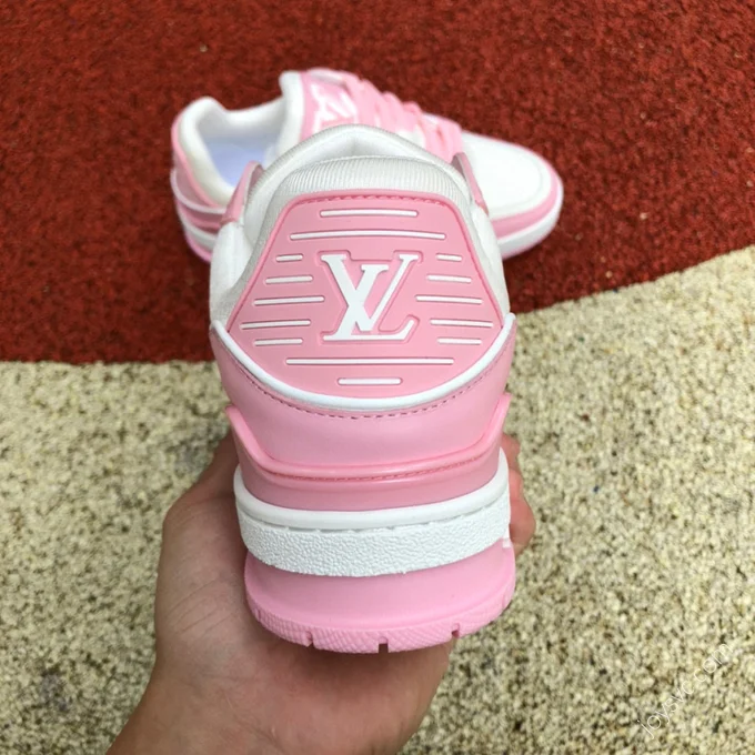 LOUIS VUITTON Trainer White Pink