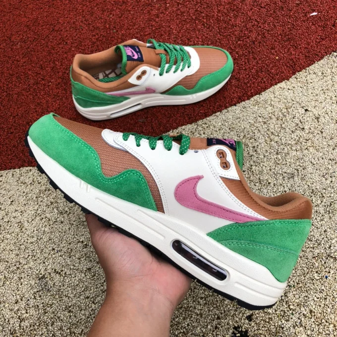 Nike Air Max 1 NH 