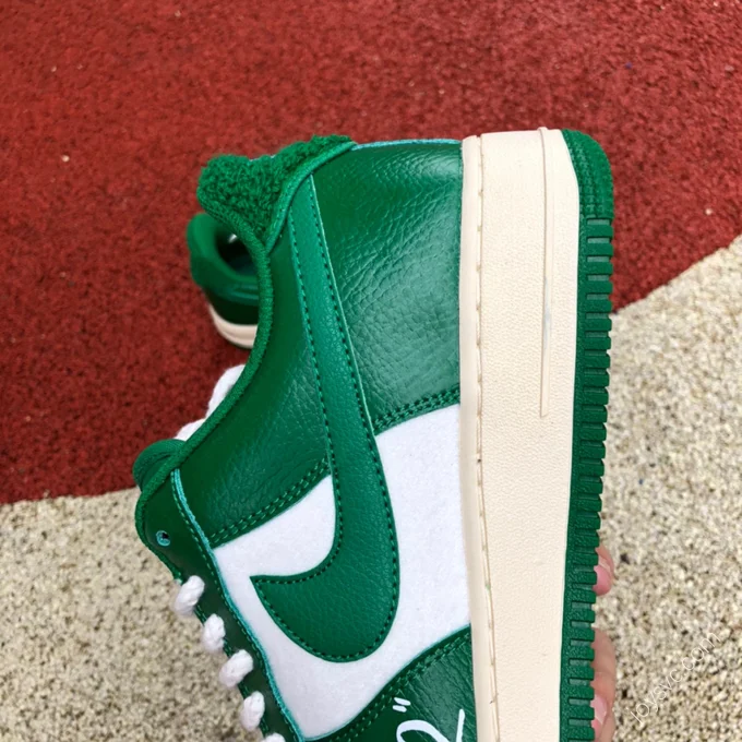 Nike Air Force 1 White/Green DO5220-131