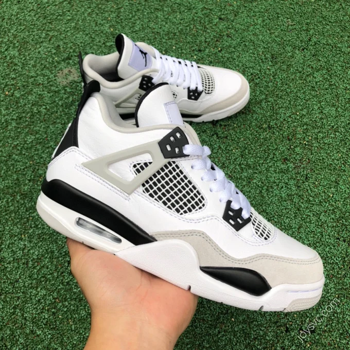 Air Jordan 4 Retro 