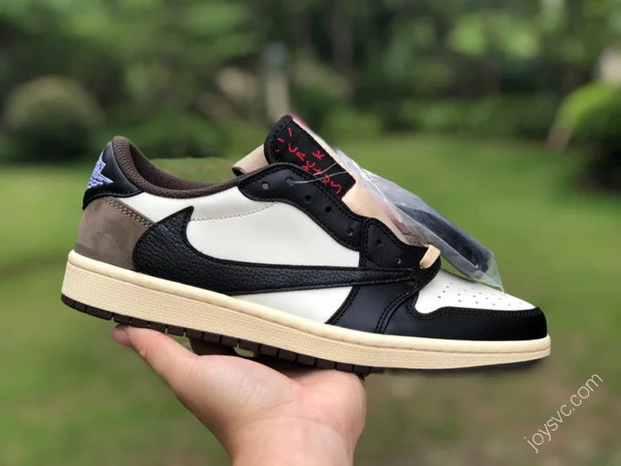 Travis Scott x Air Jordan 1 Low Brown Sneakers CQ4277-105