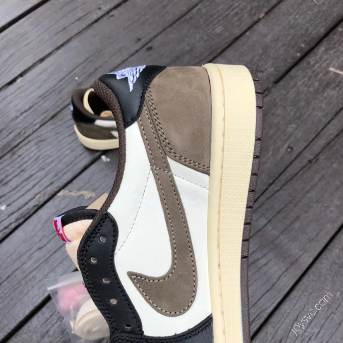 Travis Scott x Air Jordan 1 Low Brown Sneakers CQ4277-105