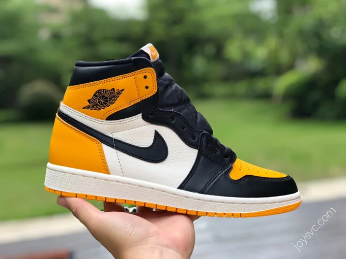 Air Jordan 1 High OG Yellow Toe 555088-711