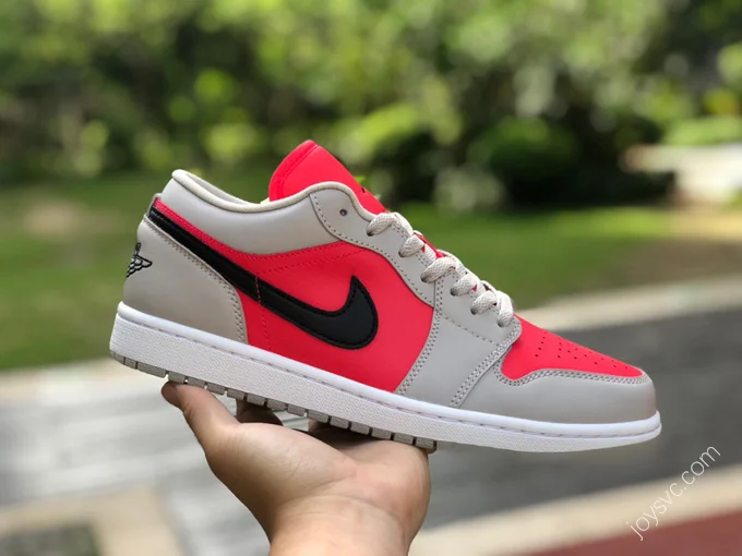 Air Jordan 1 Low 