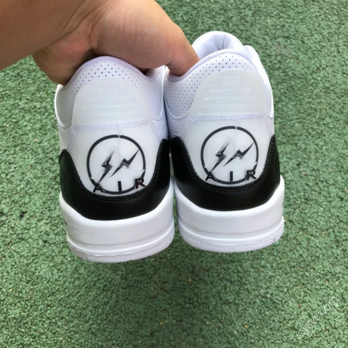 Air Jordan 3 x Fragment 