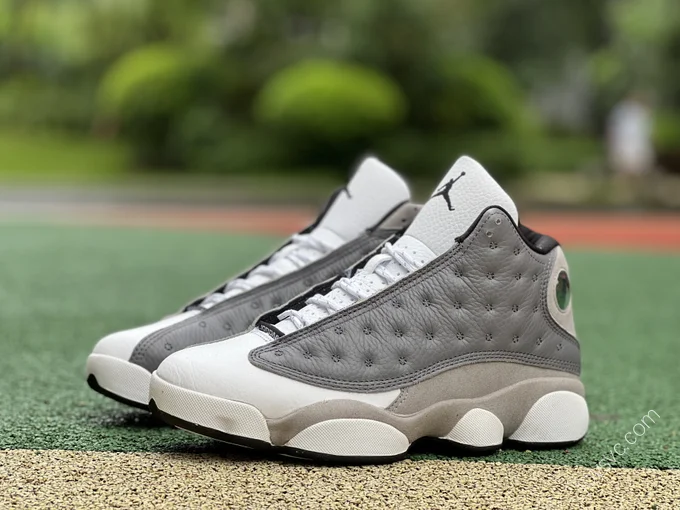 Air Jordan 13 