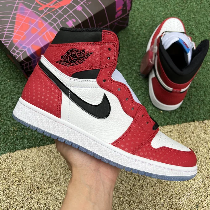 Air Jordan 1 Retro High Spider-Man High-Top Sneaker 555088-602