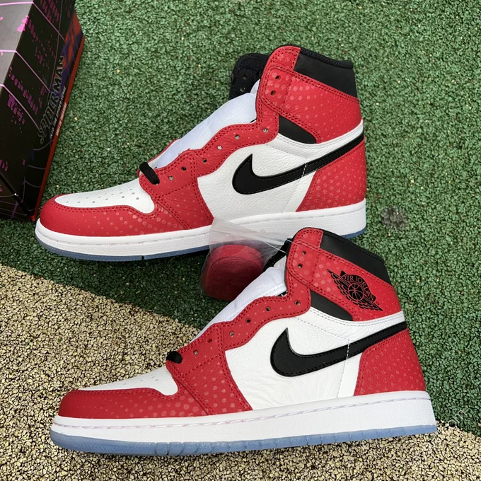 Air Jordan 1 Retro High Spider-Man High-Top Sneaker 555088-602