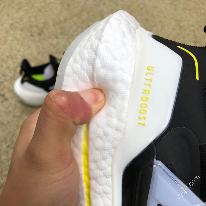 Adidas Ultraboost 21 Yellow Black White