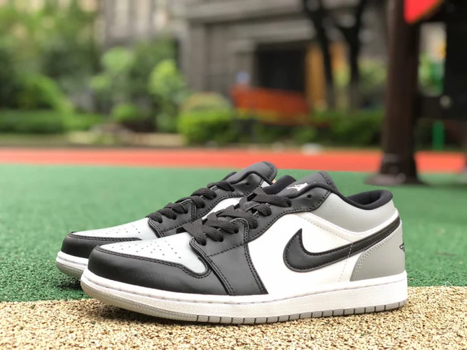 Air Jordan 1 Low Shadow Toe 553558-052