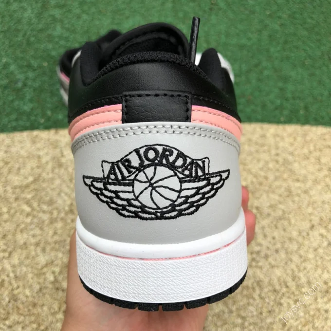 Air Jordan 1 Low White Black Pink Sneakers 553558-062