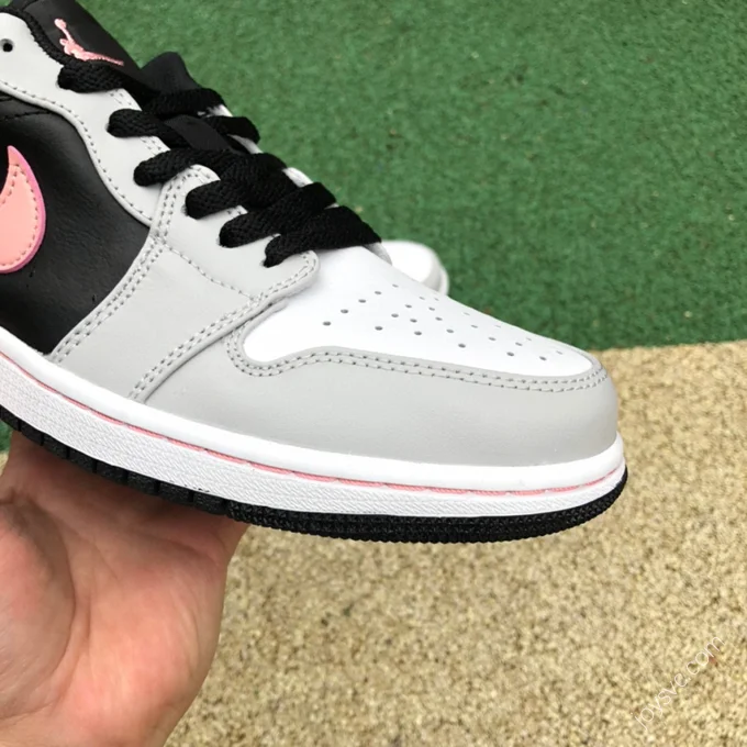 Air Jordan 1 Low White Black Pink Sneakers 553558-062