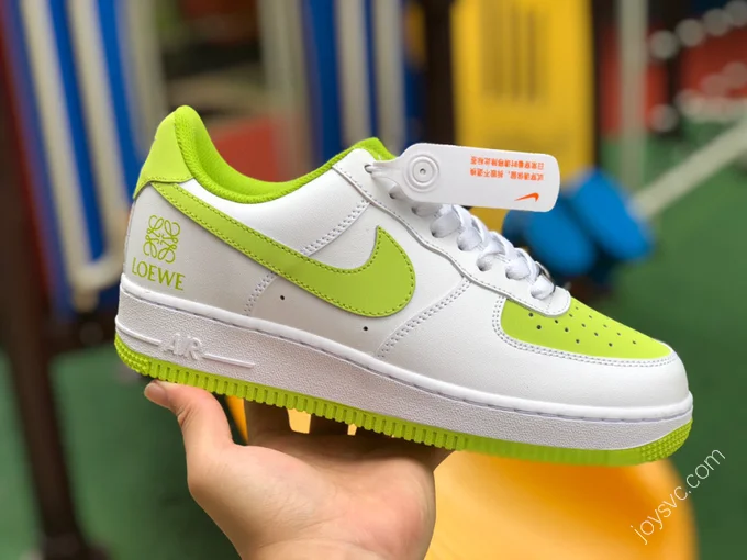 Nike Air Force 1 White/Grass Green AF1234-002