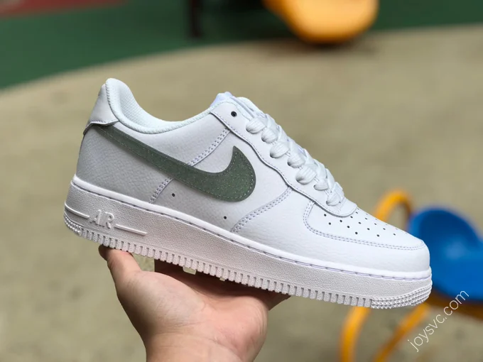 Nike Air Force 1 Low '07 White/Green Glitter Swoosh DH4407-101