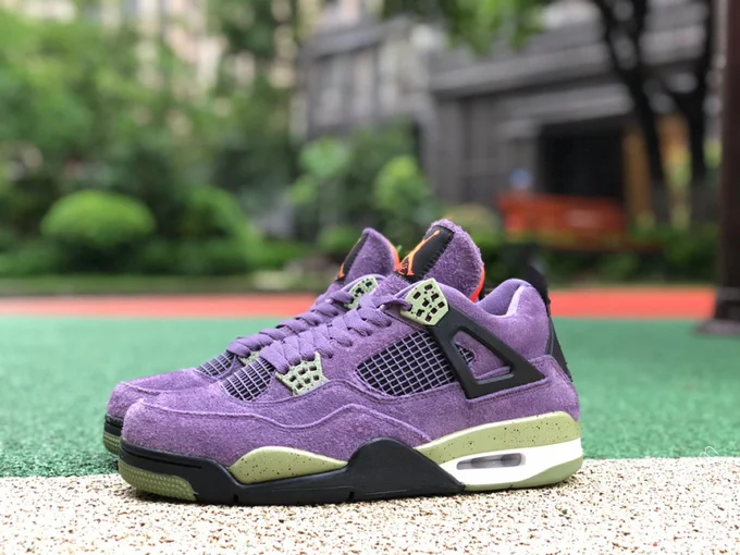 Air Jordan 4 